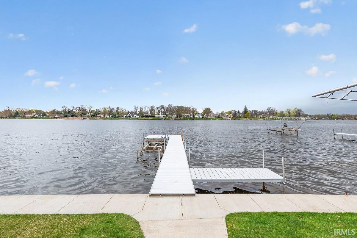 1901 E Greenleaf Boulevard Elkhart IN 46514