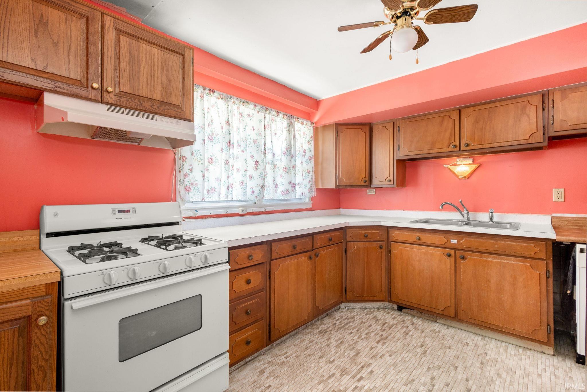 203 E Leyte Avenue Mishawaka IN 46545