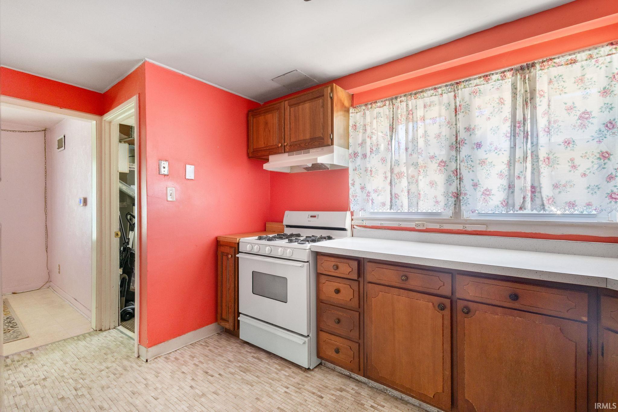 203 E Leyte Avenue Mishawaka IN 46545