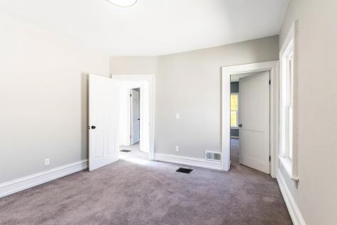 2515 S Hanna Street Fort Wayne IN 46803