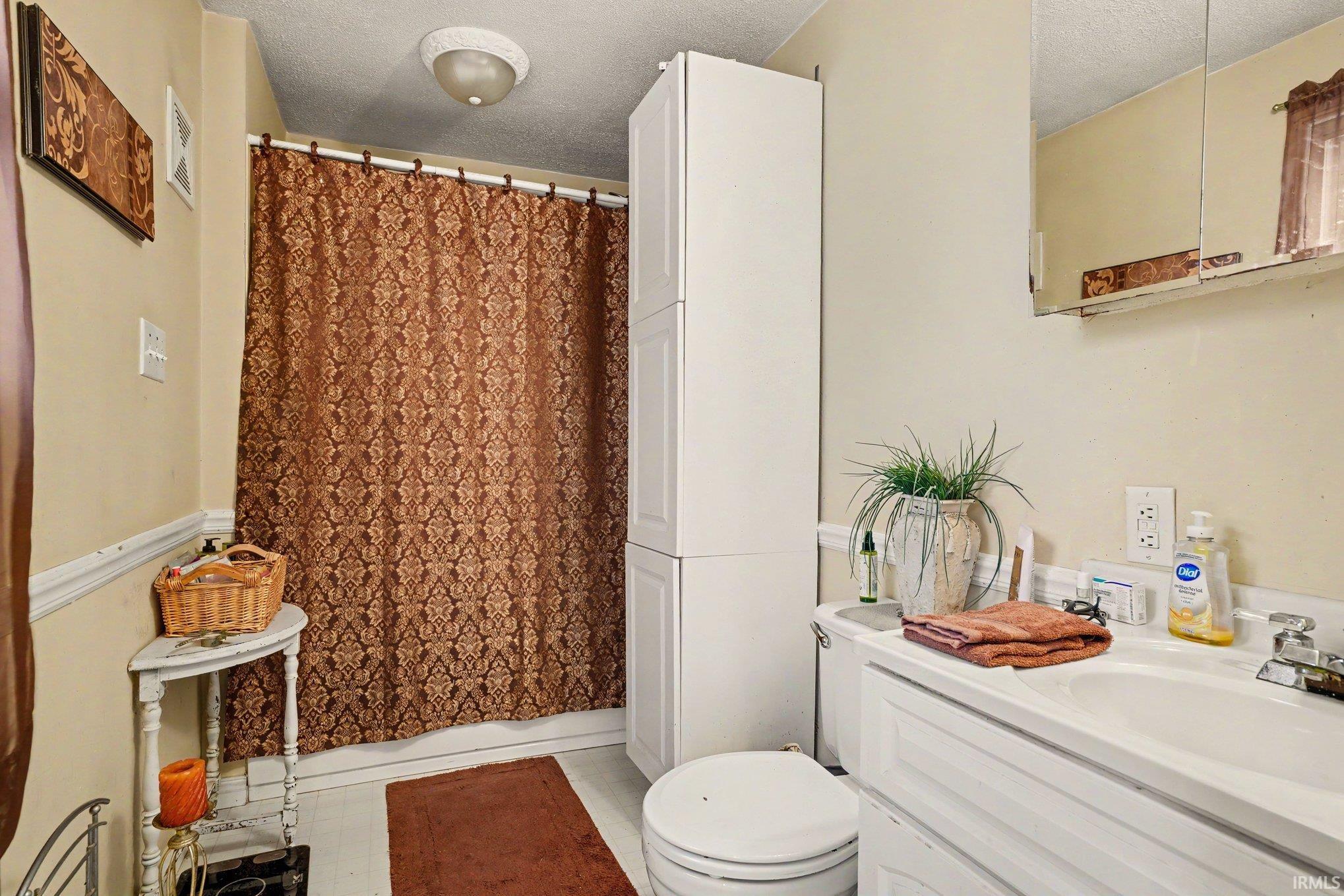 30798 Oakcrest Drive Granger IN 46530