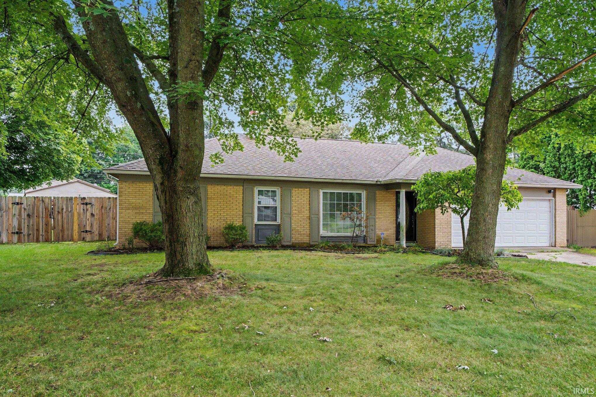 30798 Oakcrest Drive Granger IN 46530