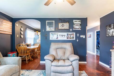 304 W Narrow Street Winamac IN 46996