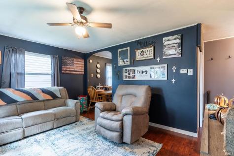304 W Narrow Street Winamac IN 46996