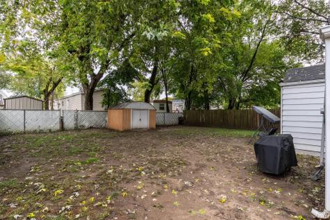304 W Narrow Street Winamac IN 46996