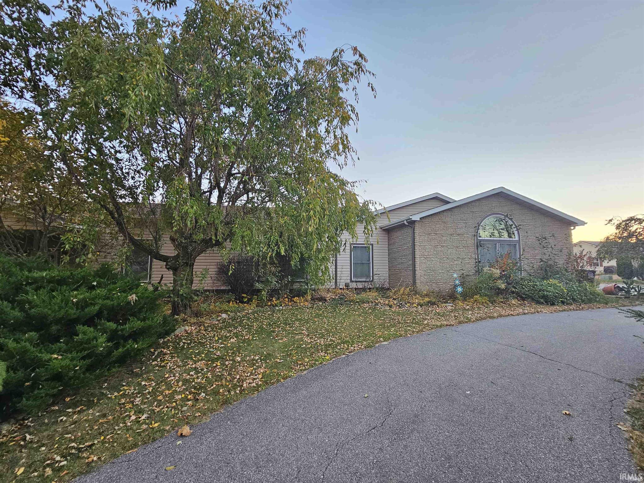 4317 W 900 N. Macy IN 46951