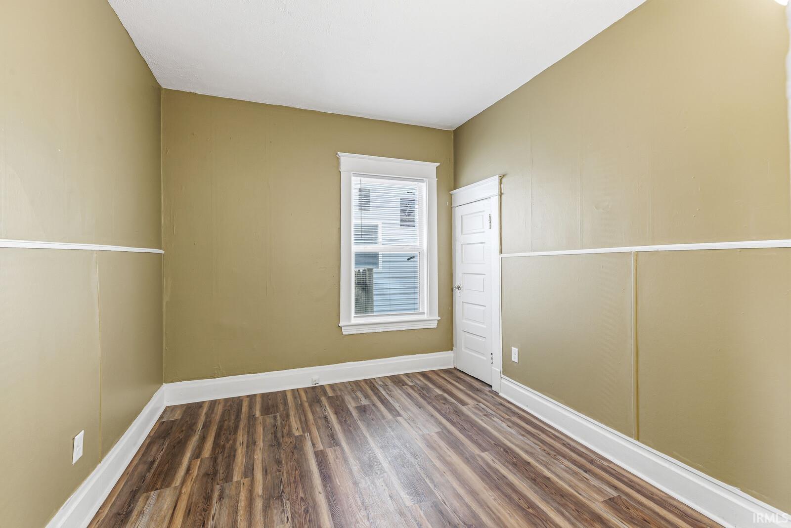 1310 Kinyon Street South Bend IN 46616
