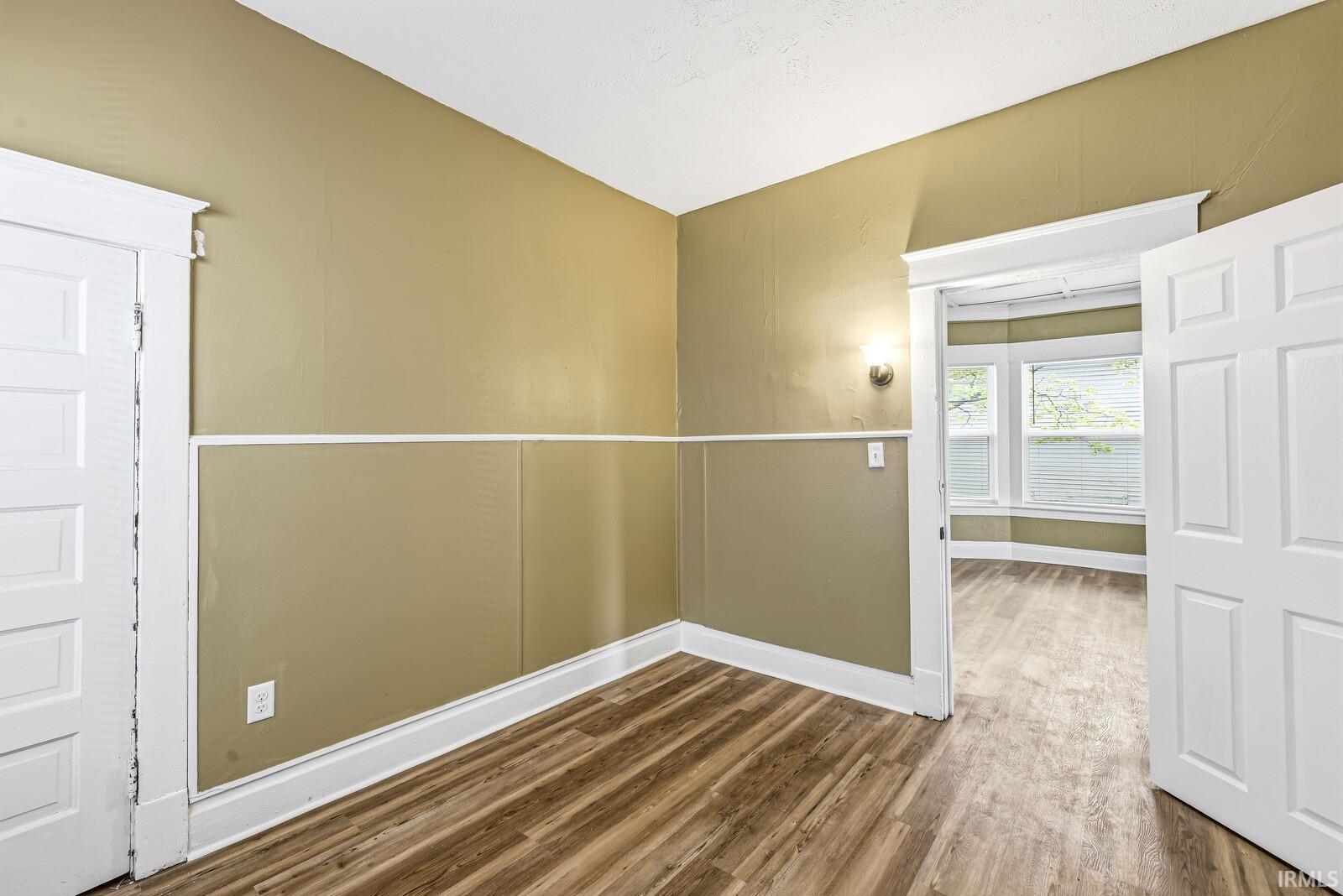 1310 Kinyon Street South Bend IN 46616