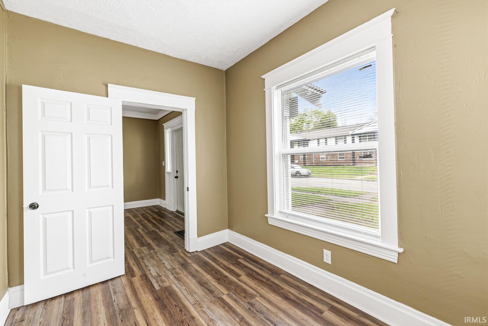 1310 Kinyon Street South Bend IN 46616