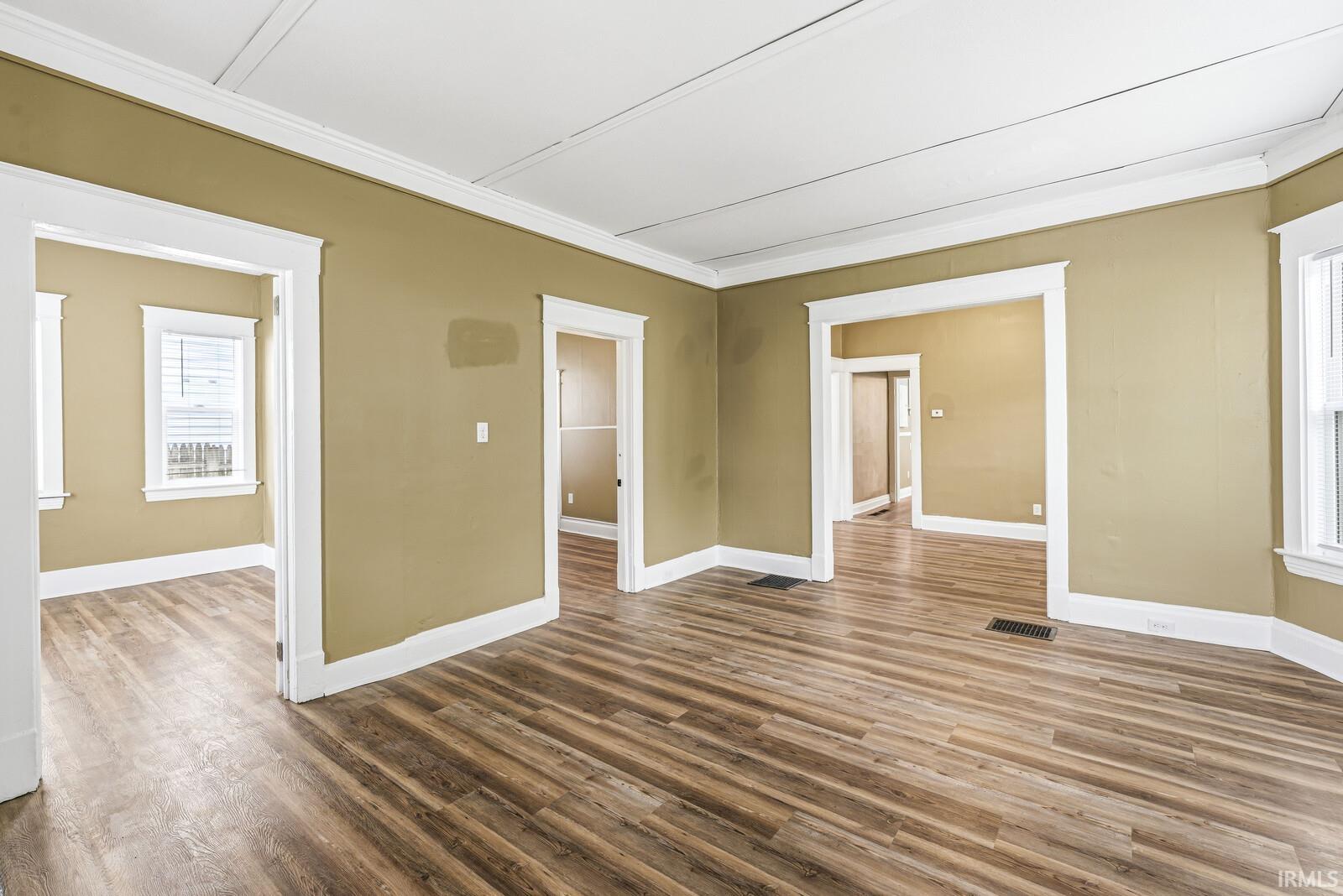 1310 Kinyon Street South Bend IN 46616