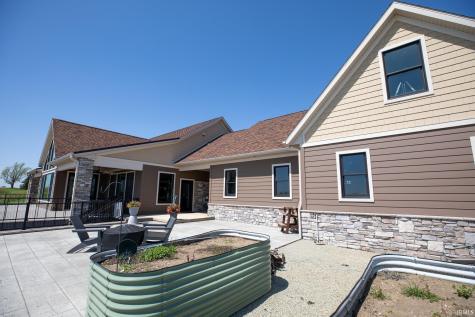 10985 W 250 N Etna Green IN 46524
