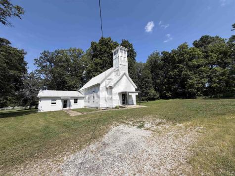 13252 W 545 N Street Jasonville IN 47438