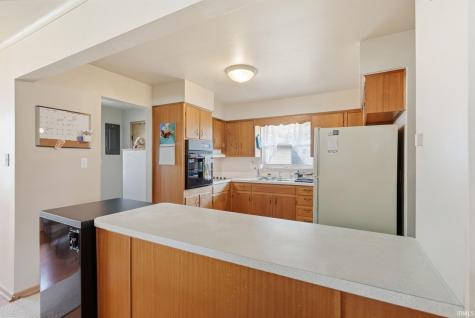 2606 Bolton Drive Fort Wayne IN 46805