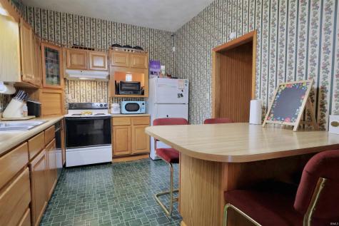 702 W Hickory Street Union City IN 47390