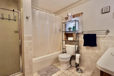 702 W Hickory Street Union City IN 47390