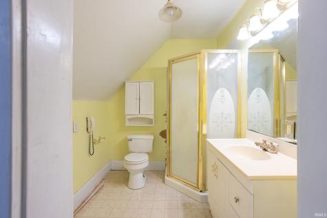 1138 M Street Bedford IN 47421