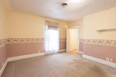 1138 M Street Bedford IN 47421