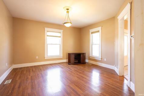 1138 M Street Bedford IN 47421