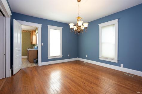 1138 M Street Bedford IN 47421