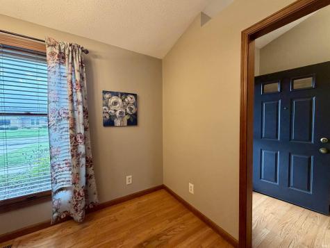 2109 N Waterbury Drive Muncie IN 47304
