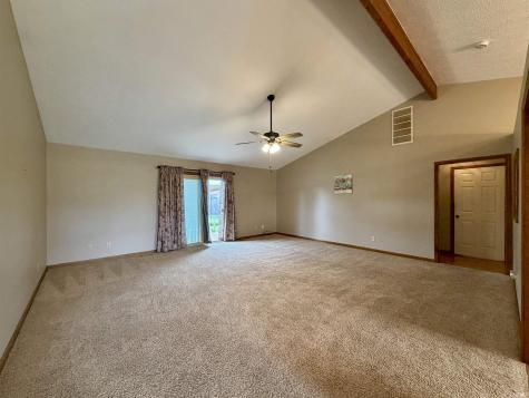 2109 N Waterbury Drive Muncie IN 47304