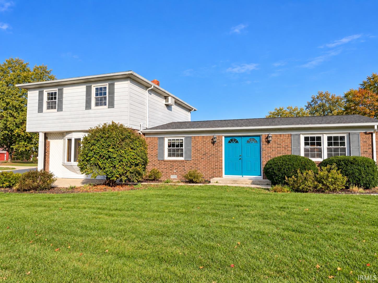 1638 S 50 E Winamac IN 46996
