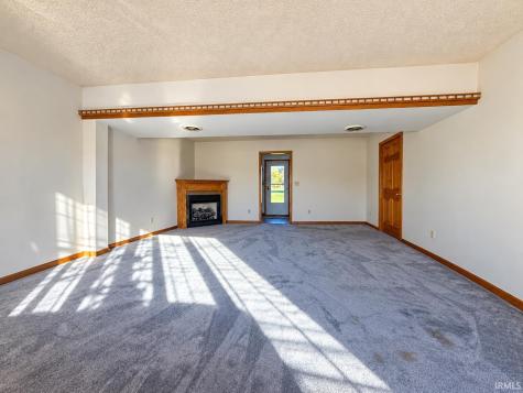 1638 S 50 E Winamac IN 46996