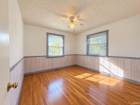 1638 S 50 E Winamac IN 46996