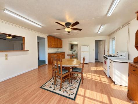 1638 S 50 E Winamac IN 46996