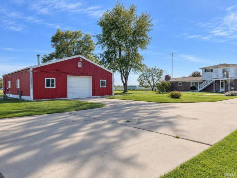 1638 S 50 E Winamac IN 46996