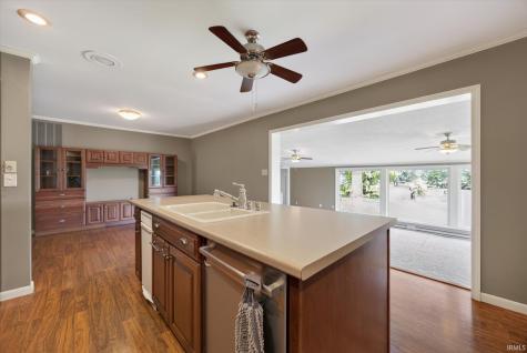 804 SE 11th Street Washington IN 47501