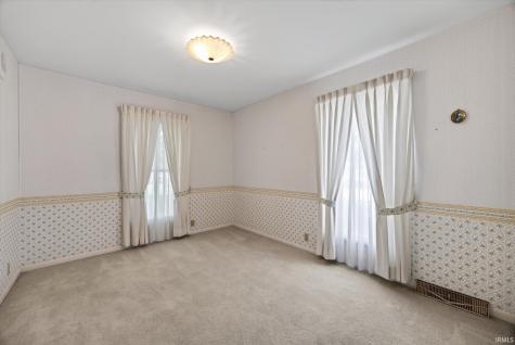 804 SE 11th Street Washington IN 47501