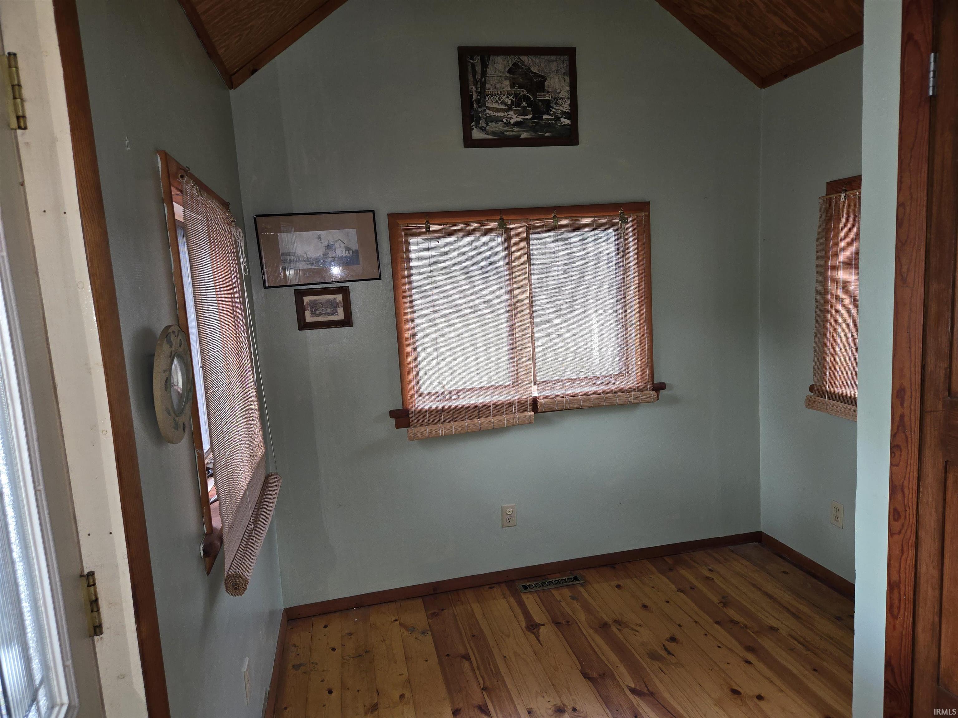 55171 Holmes Road South Bend IN 46628