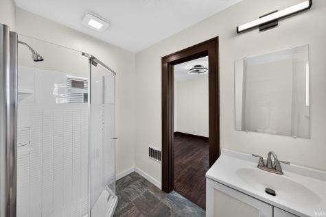 614 S 28th Street South Bend IN 46615