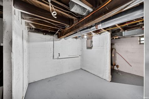 614 S 28th Street South Bend IN 46615