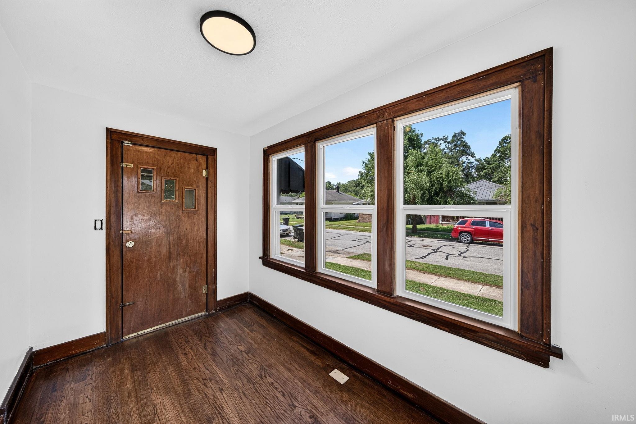614 S 28th Street South Bend IN 46615