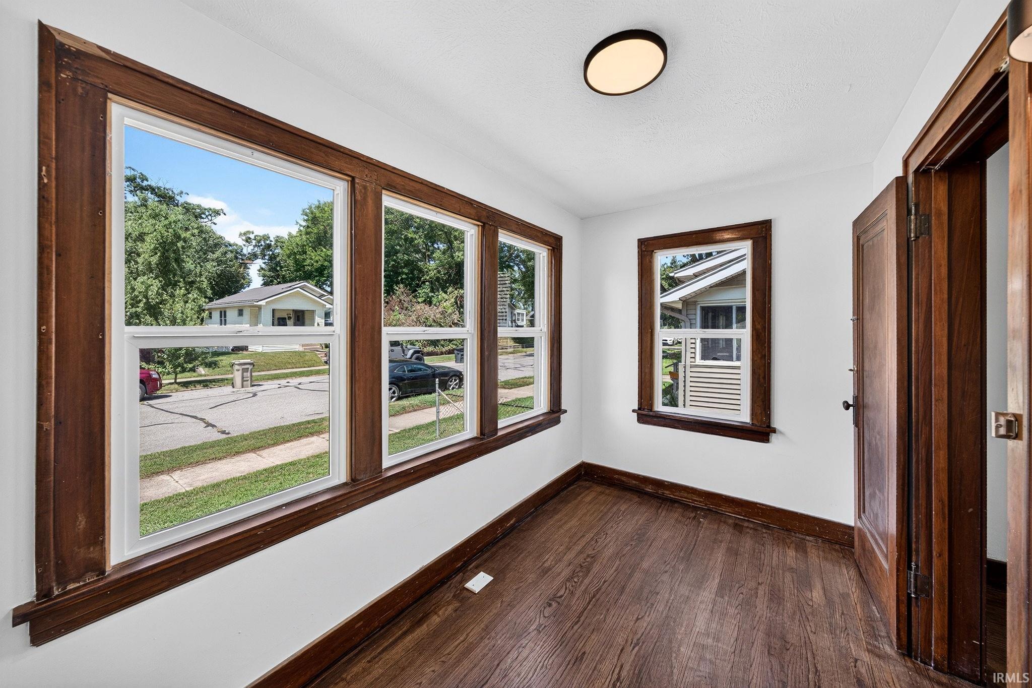 614 S 28th Street South Bend IN 46615