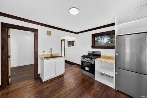 614 S 28th Street South Bend IN 46615