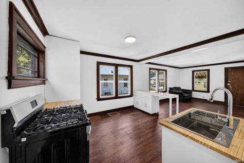 614 S 28th Street South Bend IN 46615