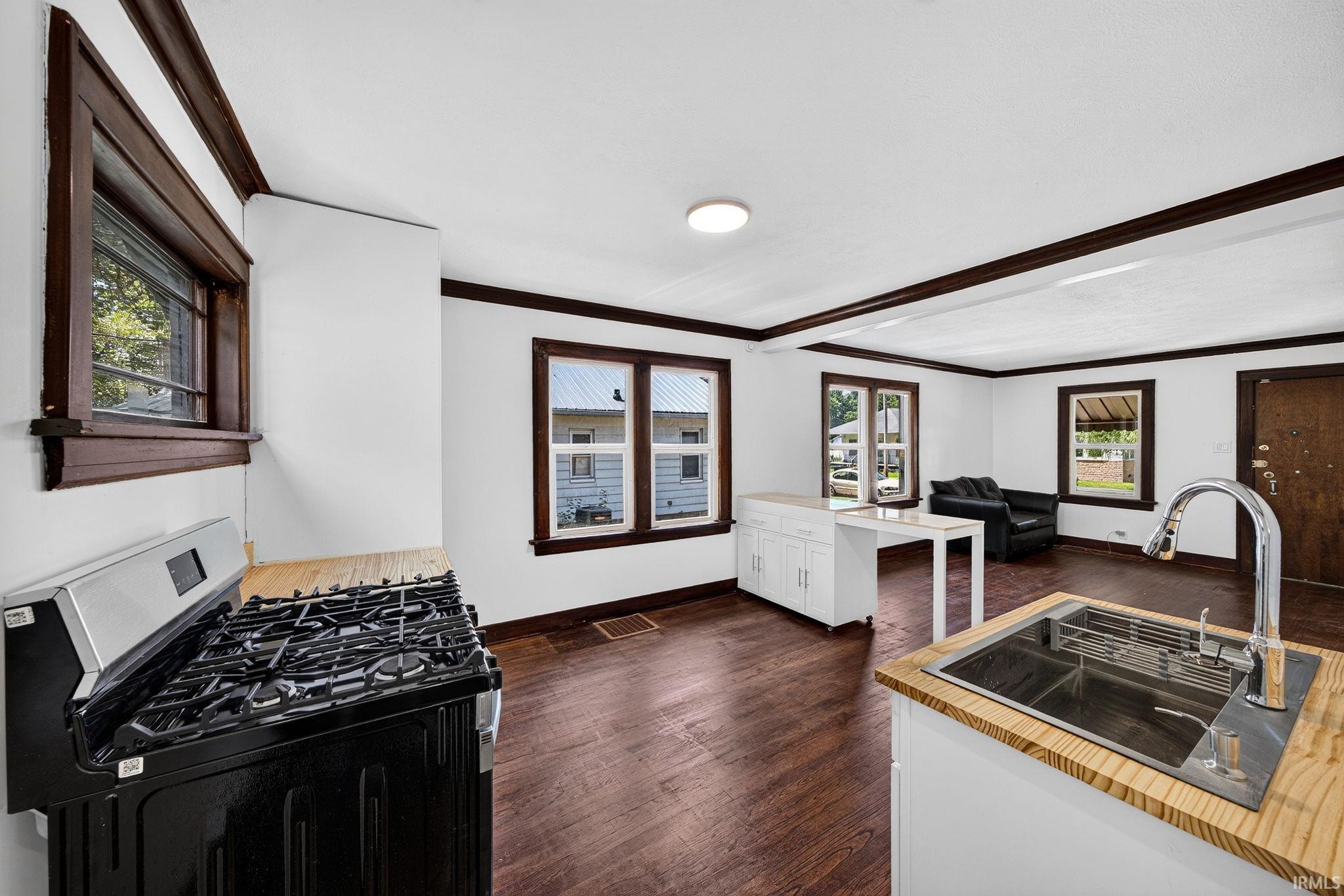 614 S 28th Street South Bend IN 46615