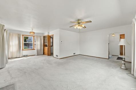 2305 Hiawatha Boulevard Fort Wayne IN 46809