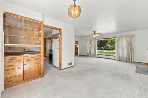 2305 Hiawatha Boulevard Fort Wayne IN 46809