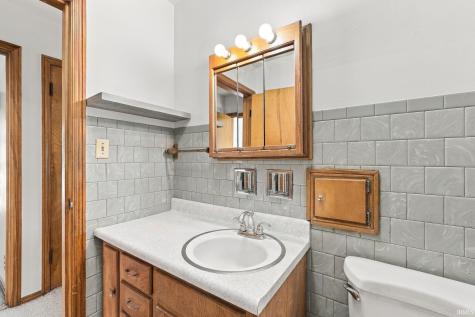 2305 Hiawatha Boulevard Fort Wayne IN 46809