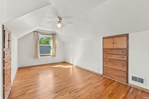 2305 Hiawatha Boulevard Fort Wayne IN 46809