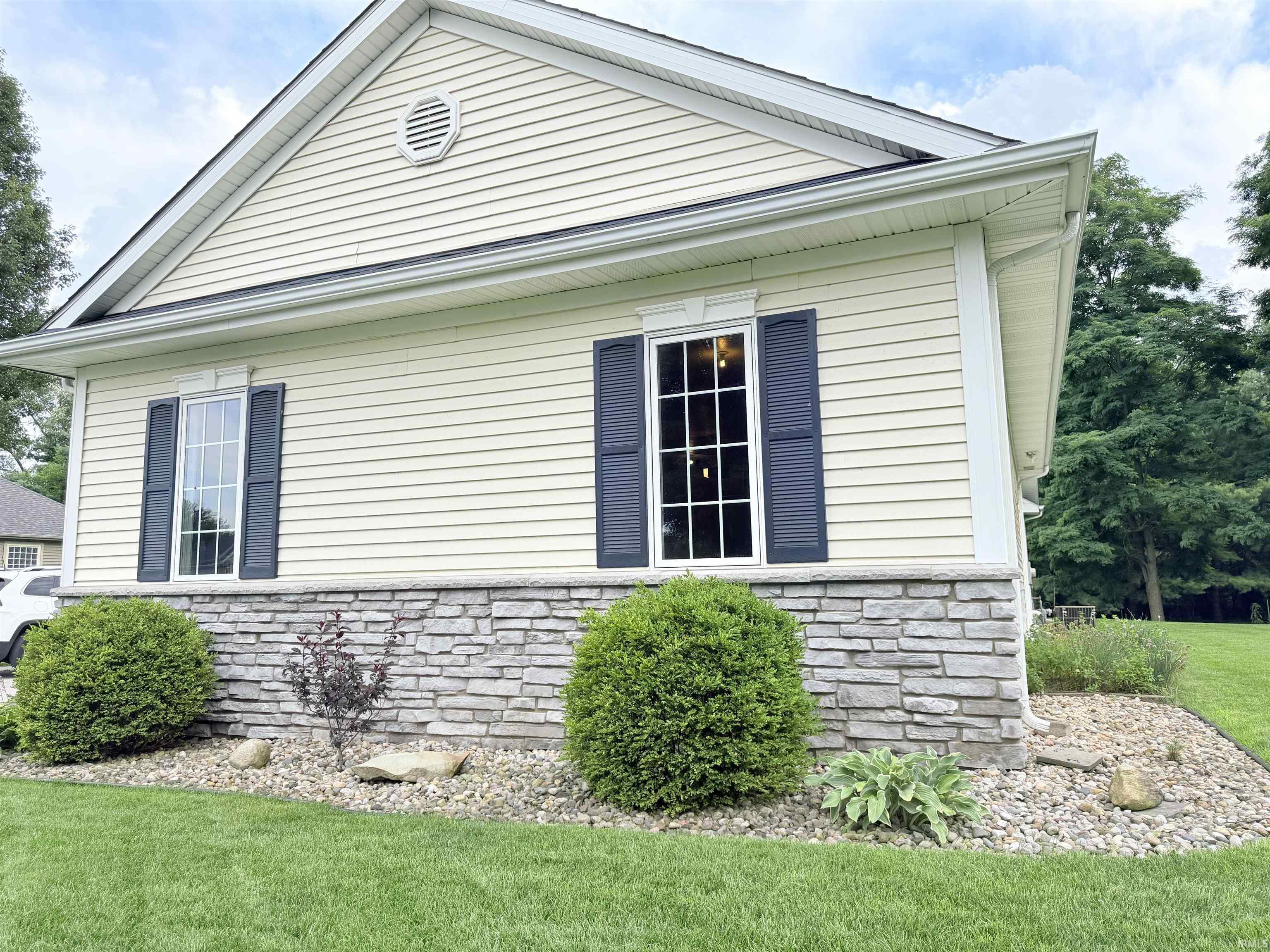 19962 Grey Fox Trail Goshen IN 46528