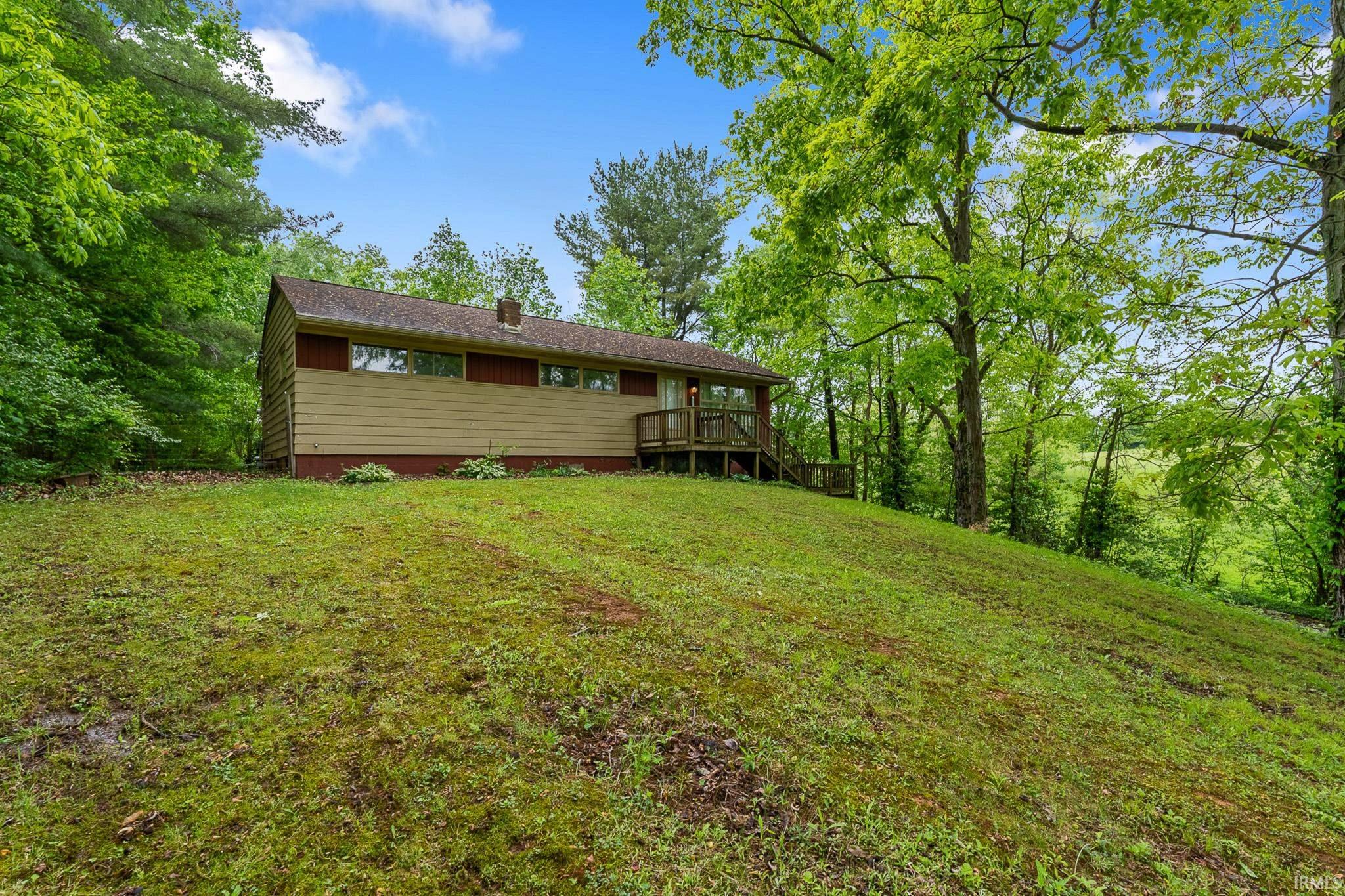 221 W Chester Drive Ellettsville IN 47429