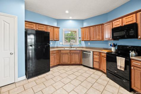 1608 Candlewick Lane West Lafayette IN 47906