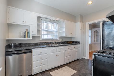 423 Runnymeade Avenue Evansville IN 47714
