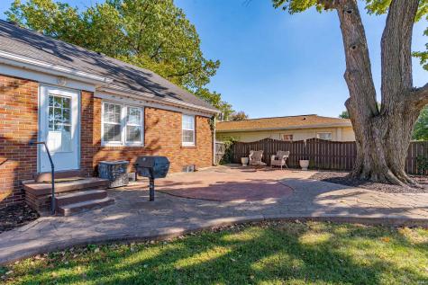 423 Runnymeade Avenue Evansville IN 47714