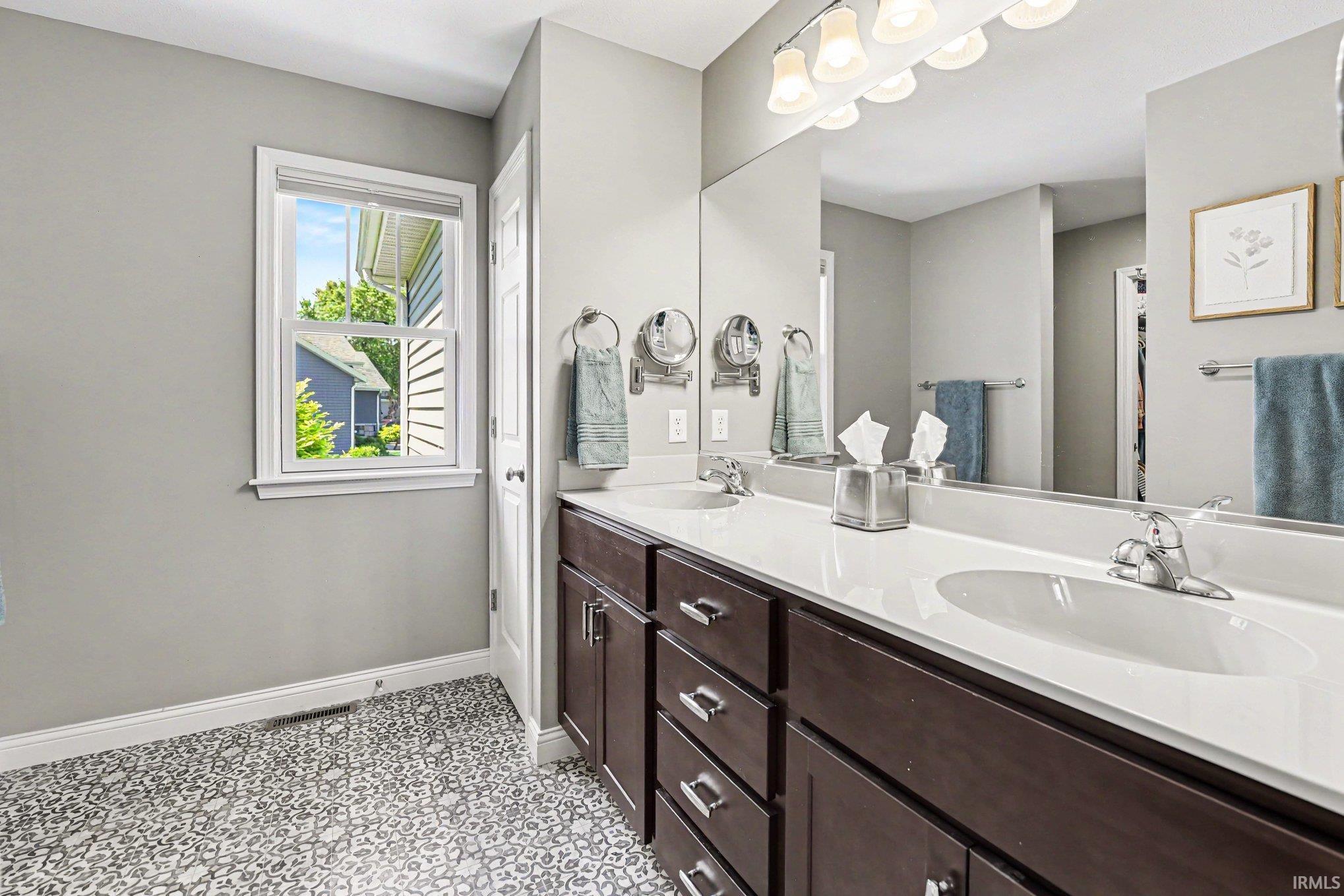 67390 Kensington Drive Goshen IN 46526